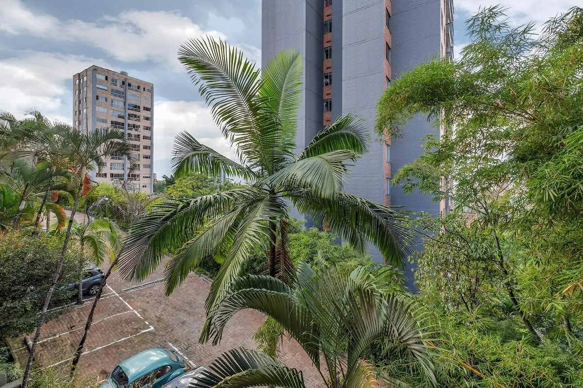 Maravilloso Apartamento En El Poblado Con Parqueadero Medellin